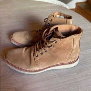 Toms Tan Suede Boots
